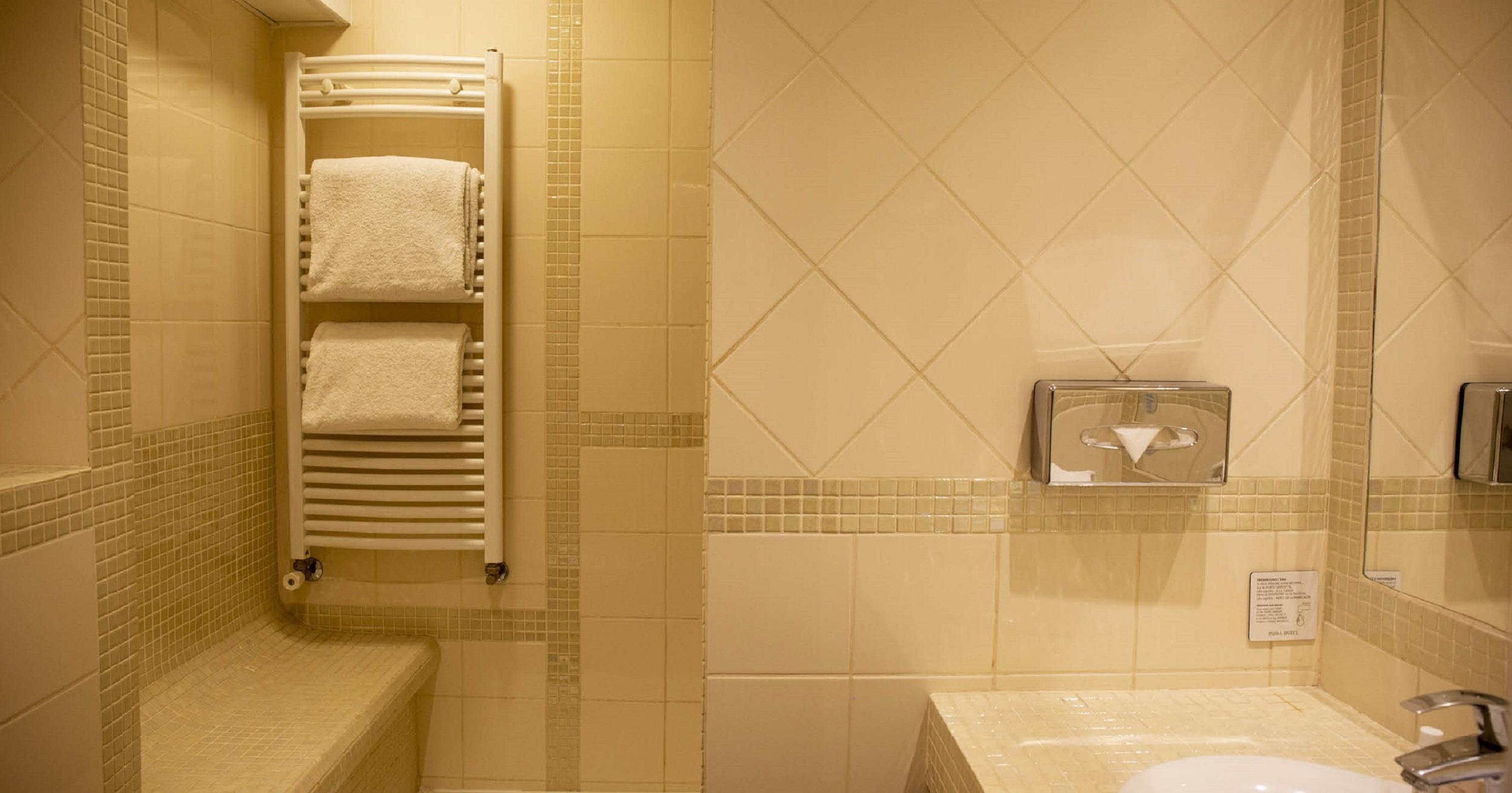 Royal Hotel 3*
